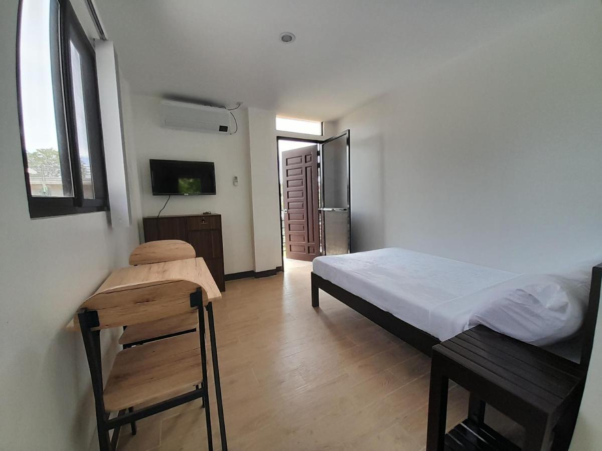 Palawan Residence Puerto Princesa ภายนอก รูปภาพ